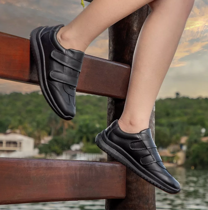 Tênis Feminino Antiderrapante Calce Fácil com Velcro