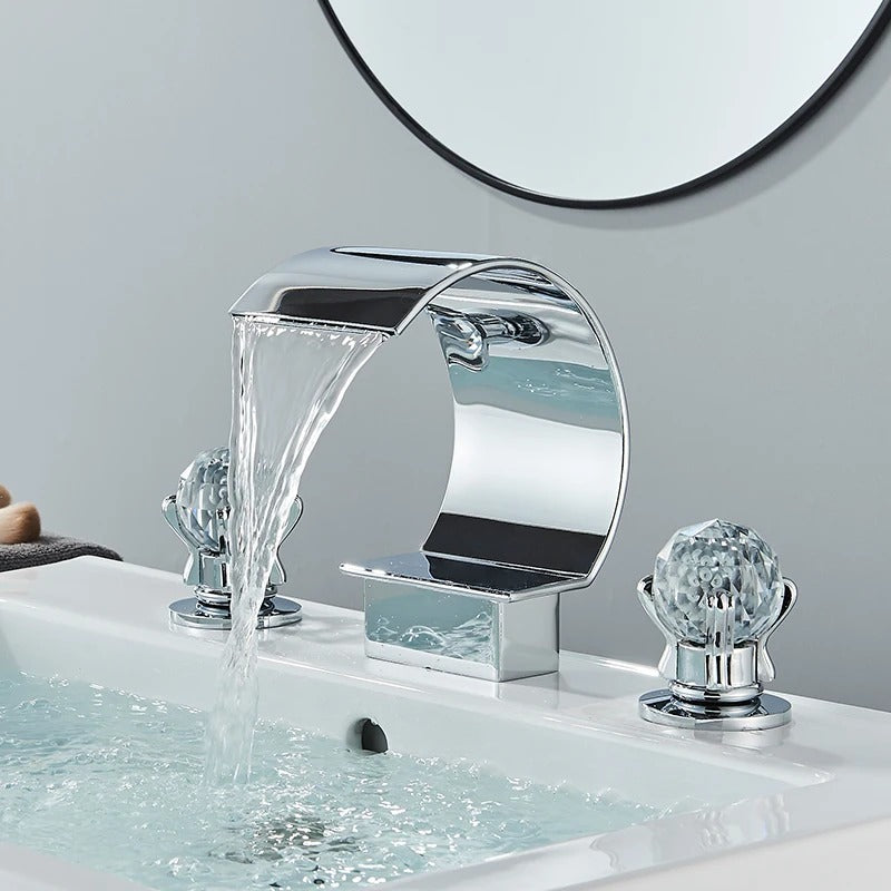 Torneira Gourmet Para Banheiro Monocomando Cascata Luxo Cromado Funcionando